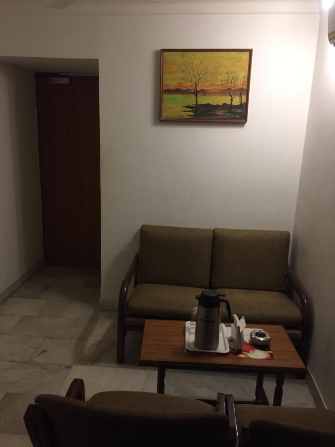 Hotel Apex Ahmedabad Buitenkant foto