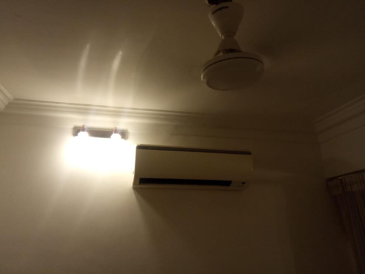 Hotel Apex Ahmedabad Buitenkant foto